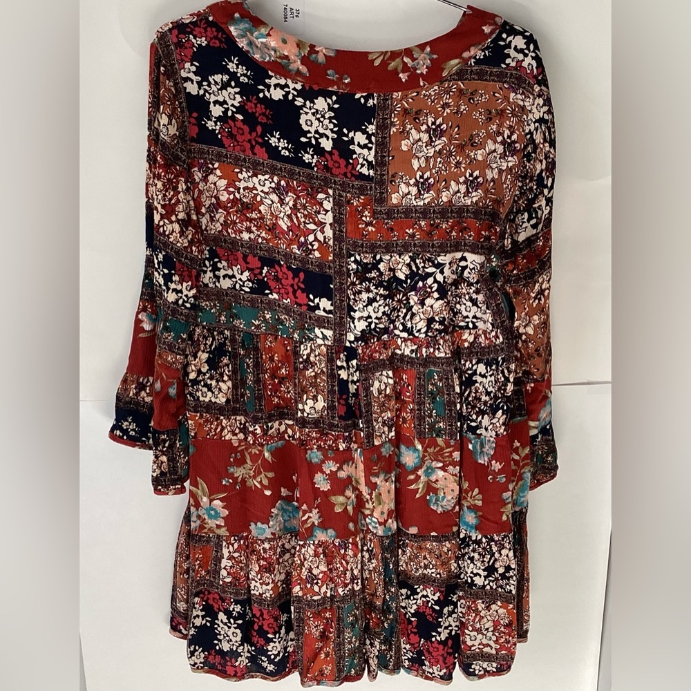 The Rustic Rack Patchwork Floral Bell Sleeves Tie… - image 2